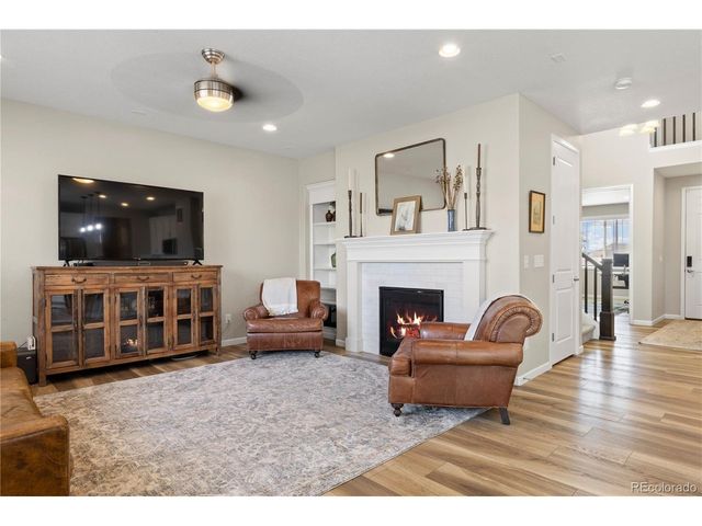 6652 S Biloxi Way, Aurora, CO 80016