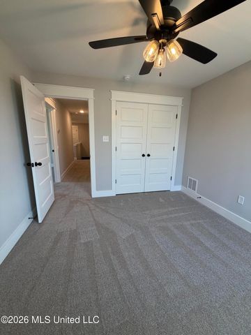 1733 Caribe Drive, Nesbit, MS 38651