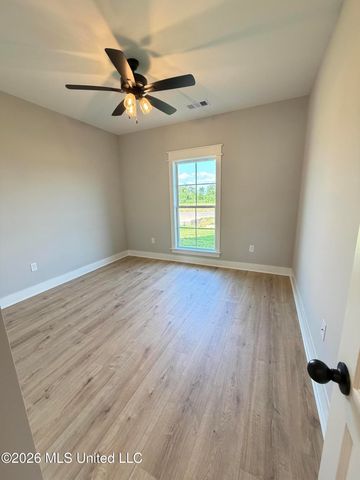 1733 Caribe Drive, Nesbit, MS 38651