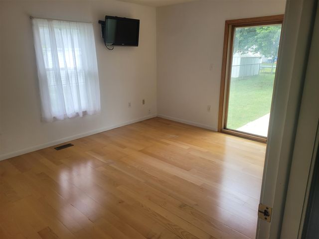 6322 Princess Street, Taylor, MI 48180