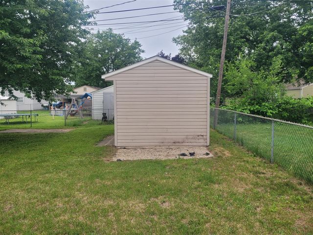 6322 Princess Street, Taylor, MI 48180