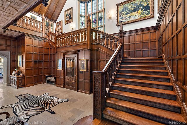 1771 BALMORAL Drive, Detroit, MI 48203