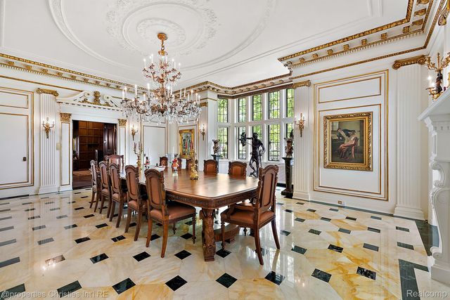 1771 BALMORAL Drive, Detroit, MI 48203