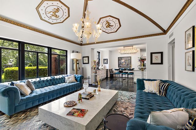 1771 BALMORAL Drive, Detroit, MI 48203