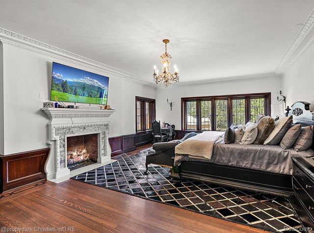 1771 BALMORAL Drive, Detroit, MI 48203