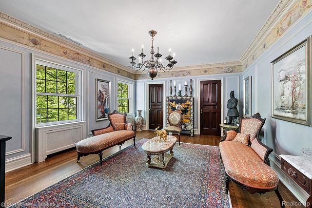 1771 BALMORAL Drive, Detroit, MI 48203