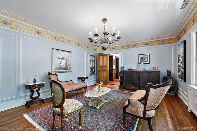 1771 BALMORAL Drive, Detroit, MI 48203