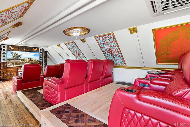 1771 BALMORAL Drive, Detroit, MI 48203