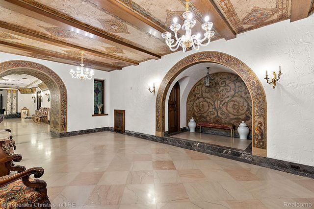 1771 BALMORAL Drive, Detroit, MI 48203