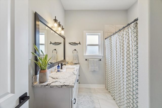 320 E 39th Street, Houston, TX 77018