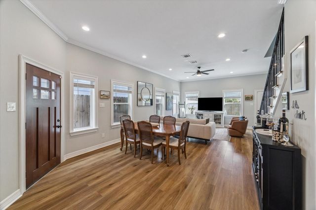 320 E 39th Street, Houston, TX 77018