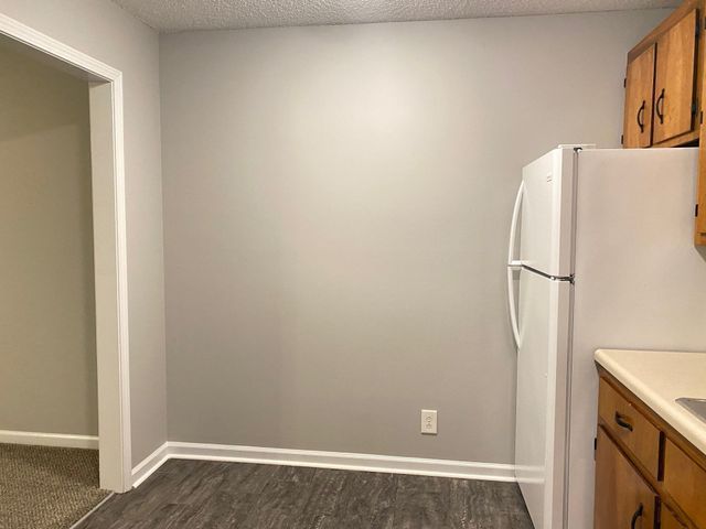 421 Alma Ln Apt F, Clarksville, TN 37043