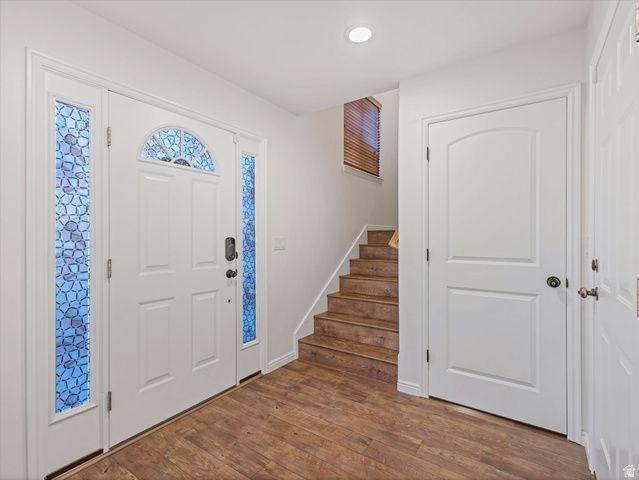 687 E ORCHARD VISTA CT, Midvale, UT 84047