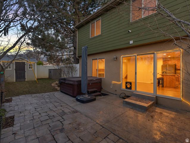 687 E ORCHARD VISTA CT, Midvale, UT 84047