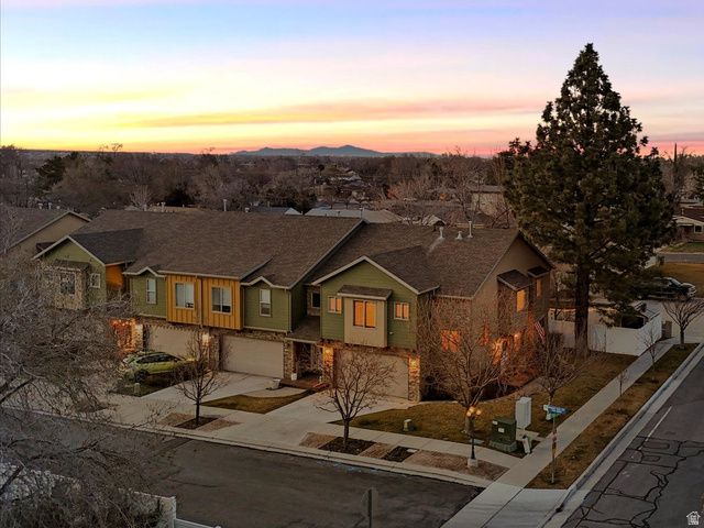 687 E ORCHARD VISTA CT, Midvale, UT 84047