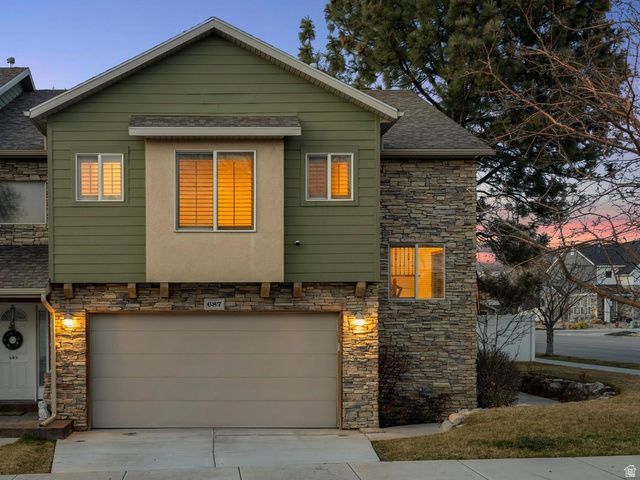 687 E ORCHARD VISTA CT, Midvale, UT 84047