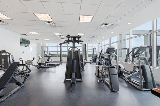 260 S OSCEOLA AVENUE 902, Orlando, FL 32801