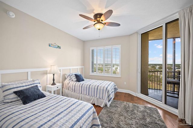 608 Lost Key Dr 903C, Pensacola, FL 32507