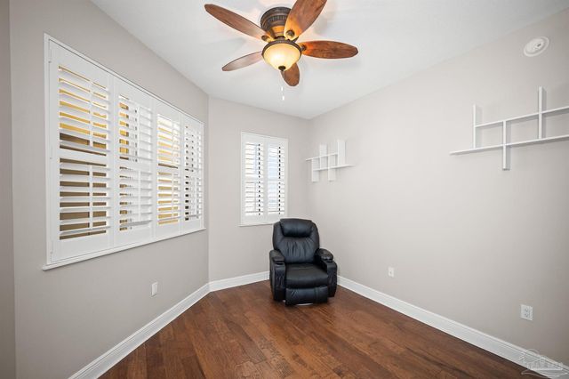 608 Lost Key Dr 903C, Pensacola, FL 32507