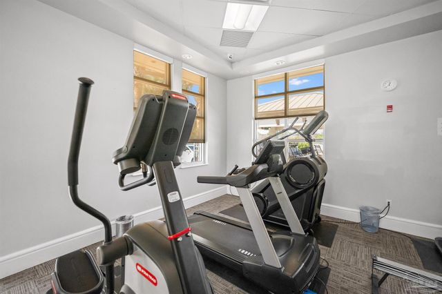 608 Lost Key Dr 903C, Pensacola, FL 32507