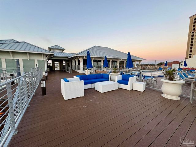 608 Lost Key Dr 903C, Pensacola, FL 32507