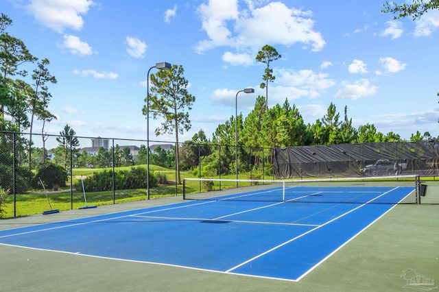 608 Lost Key Dr 903C, Pensacola, FL 32507