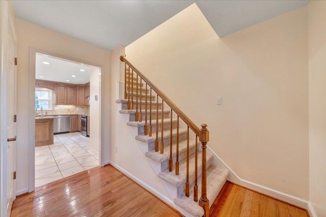 302 Ivy LN, Daleville, VA 24083