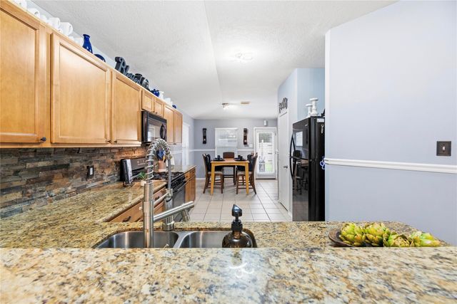 20723 Dewberry Creek Lane, Katy, TX 77449