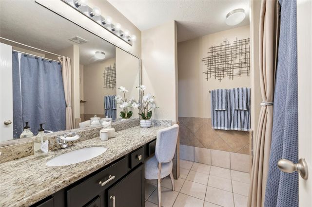 20723 Dewberry Creek Lane, Katy, TX 77449