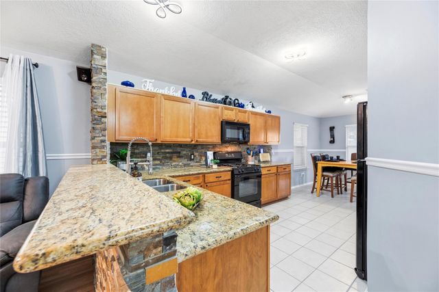 20723 Dewberry Creek Lane, Katy, TX 77449