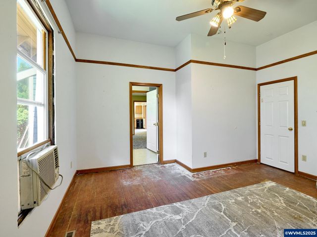 795 Corby St, Woodburn, OR 97071