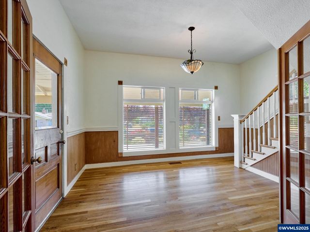 795 Corby St, Woodburn, OR 97071