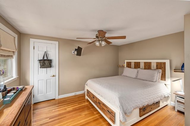 15 Palmer Rd, Beverly, MA 01915