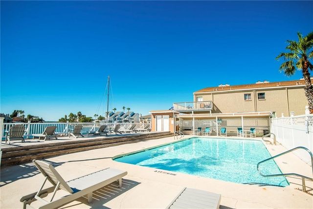 14300 S Padre Island Dr 16, Corpus Christi, TX 78418