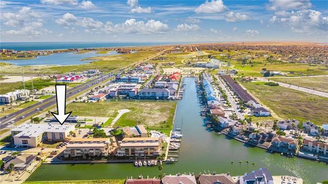 14300 S Padre Island Dr 16, Corpus Christi, TX 78418