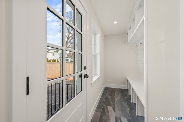 196 Brace Road, West Hartford, CT 06107