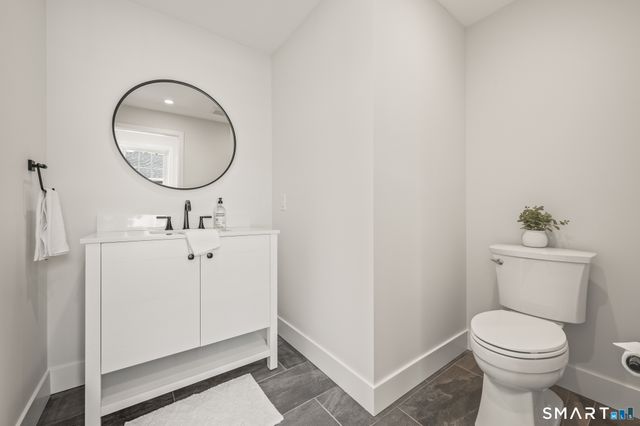 196 Brace Road, West Hartford, CT 06107