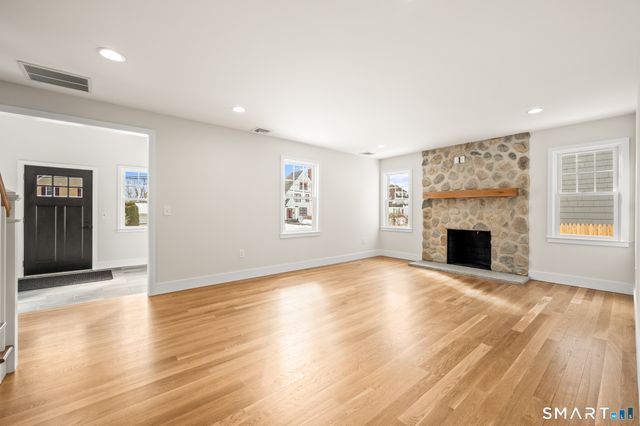 196 Brace Road, West Hartford, CT 06107