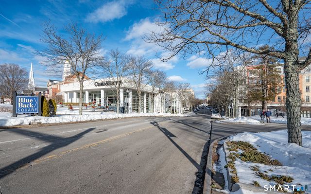 196 Brace Road, West Hartford, CT 06107