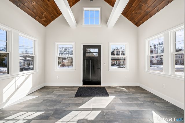 196 Brace Road, West Hartford, CT 06107