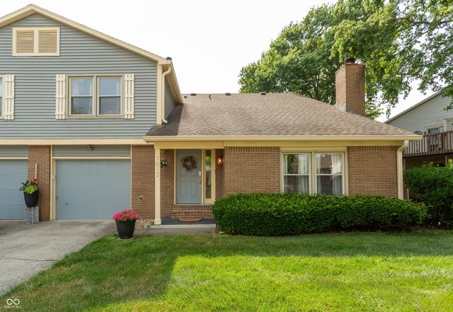 7612 Farm View Circle E, Indianapolis, IN 46256