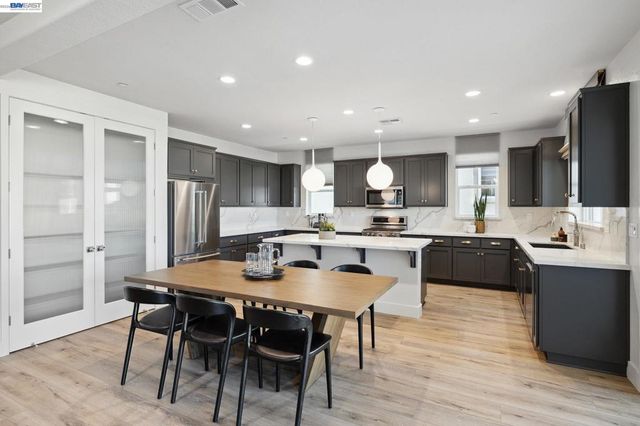 1528 Millennium Way, Fairfield, CA 94533