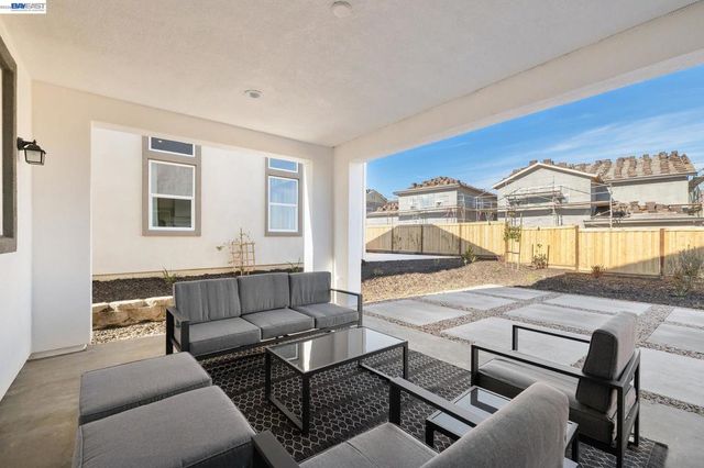 1528 Millennium Way, Fairfield, CA 94533