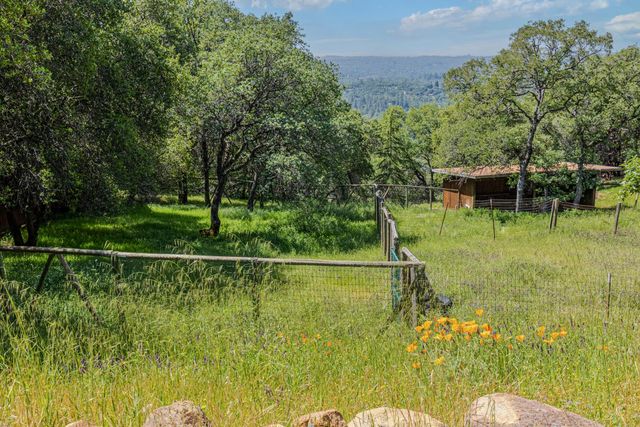 3120 Iron Mine Rd, Auburn, CA 95602