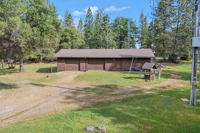 3120 Iron Mine Rd, Auburn, CA 95602