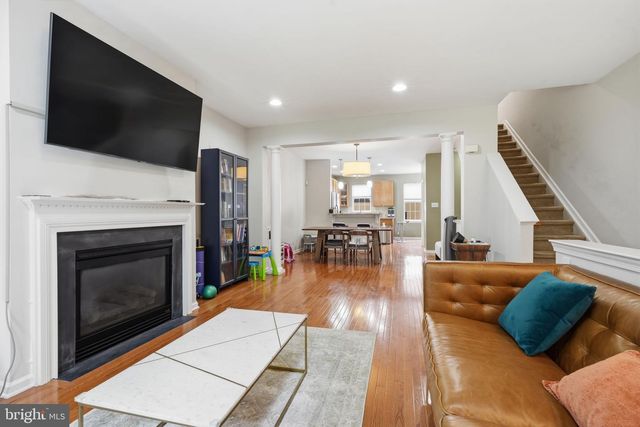44 LIVINGSTON ST, Trenton, NJ 08611