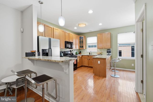 44 LIVINGSTON ST, Trenton, NJ 08611