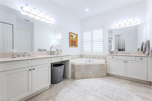 13670 MANDARIN CIR, Naples, FL 34109