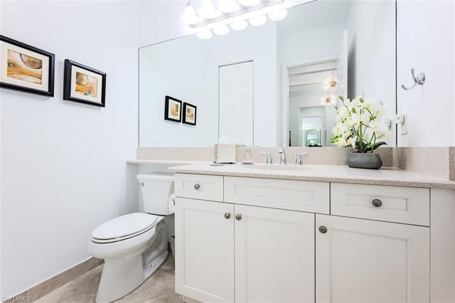 13670 MANDARIN CIR, Naples, FL 34109