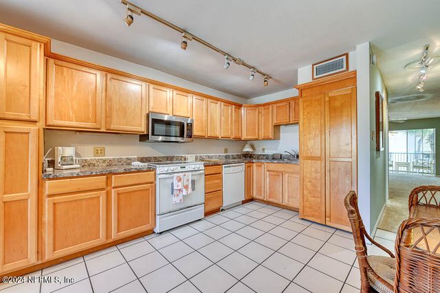 2321 COSTA VERDE Boulevard 201, Jacksonville Beach, FL 32250